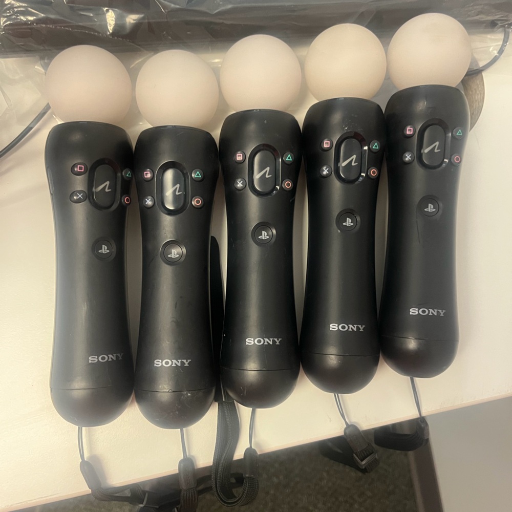 Sony Black Motion Controller with White Tracking Sphere
5EA